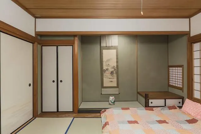Kinkaku Hotel Kyoto Japan